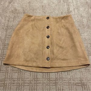 {Wild Fable} Tan Faux Suede Skirt~ Size Medium